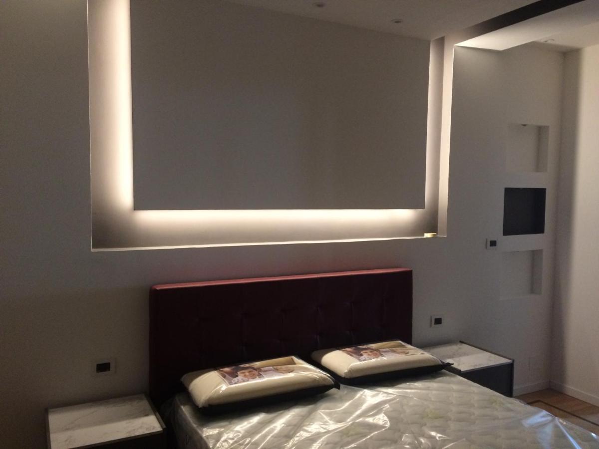 Bilocale_Torino_Deluxe Apartment Cameră foto